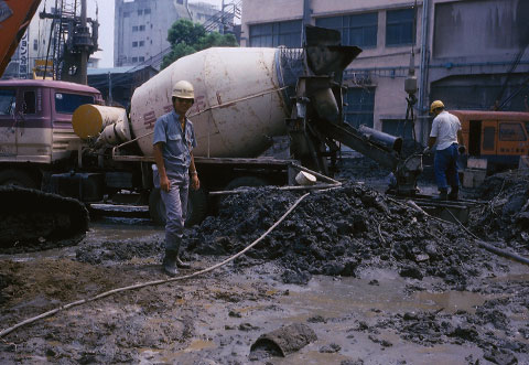 建築工事現場